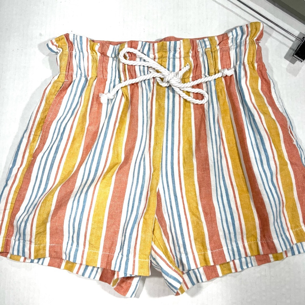 A.N.A STRIPPED SHORTS (730)